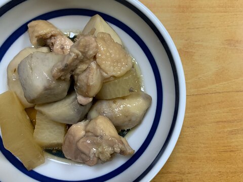 里芋・鶏肉・大根の煮物